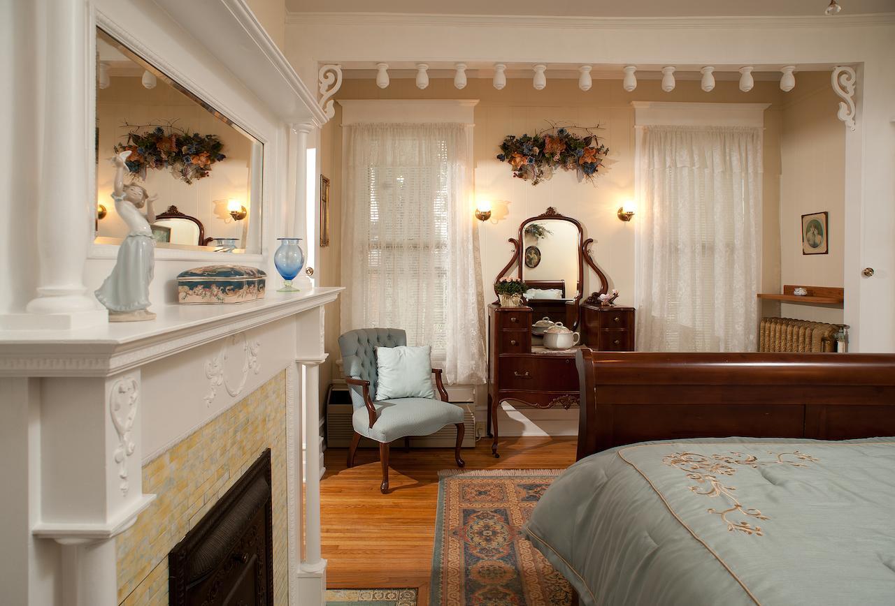 The Historic Morris Harvey House Bed & Breakfast Fayetteville Phòng bức ảnh