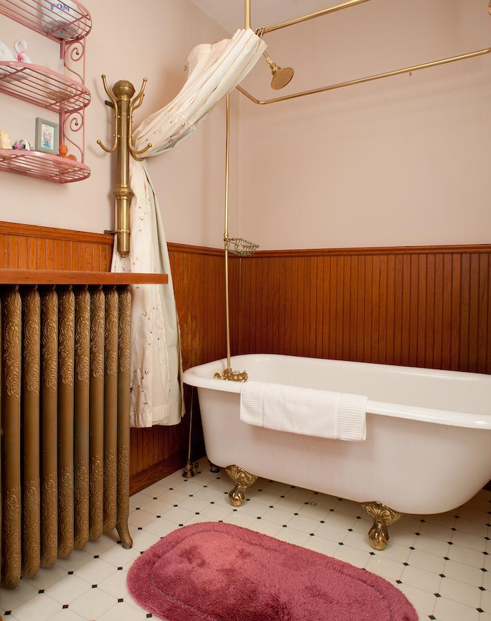 The Historic Morris Harvey House Bed & Breakfast Fayetteville Phòng bức ảnh