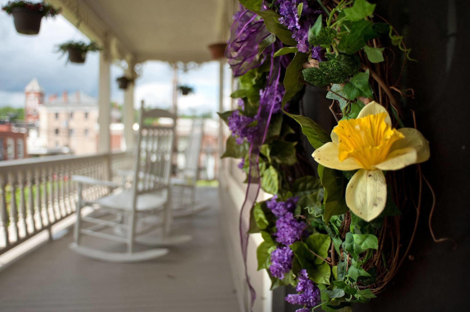 The Historic Morris Harvey House Bed & Breakfast Fayetteville Ngoại thất bức ảnh